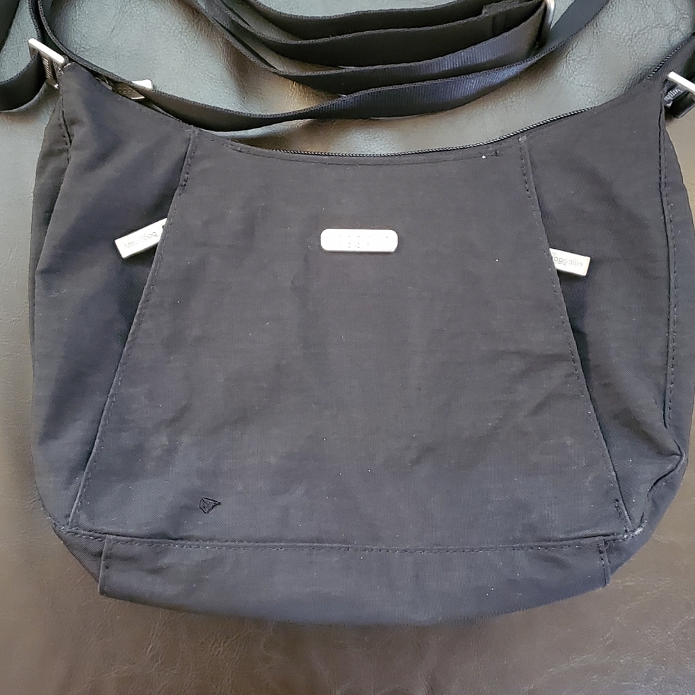 Black Baggalini Crossbody Bag